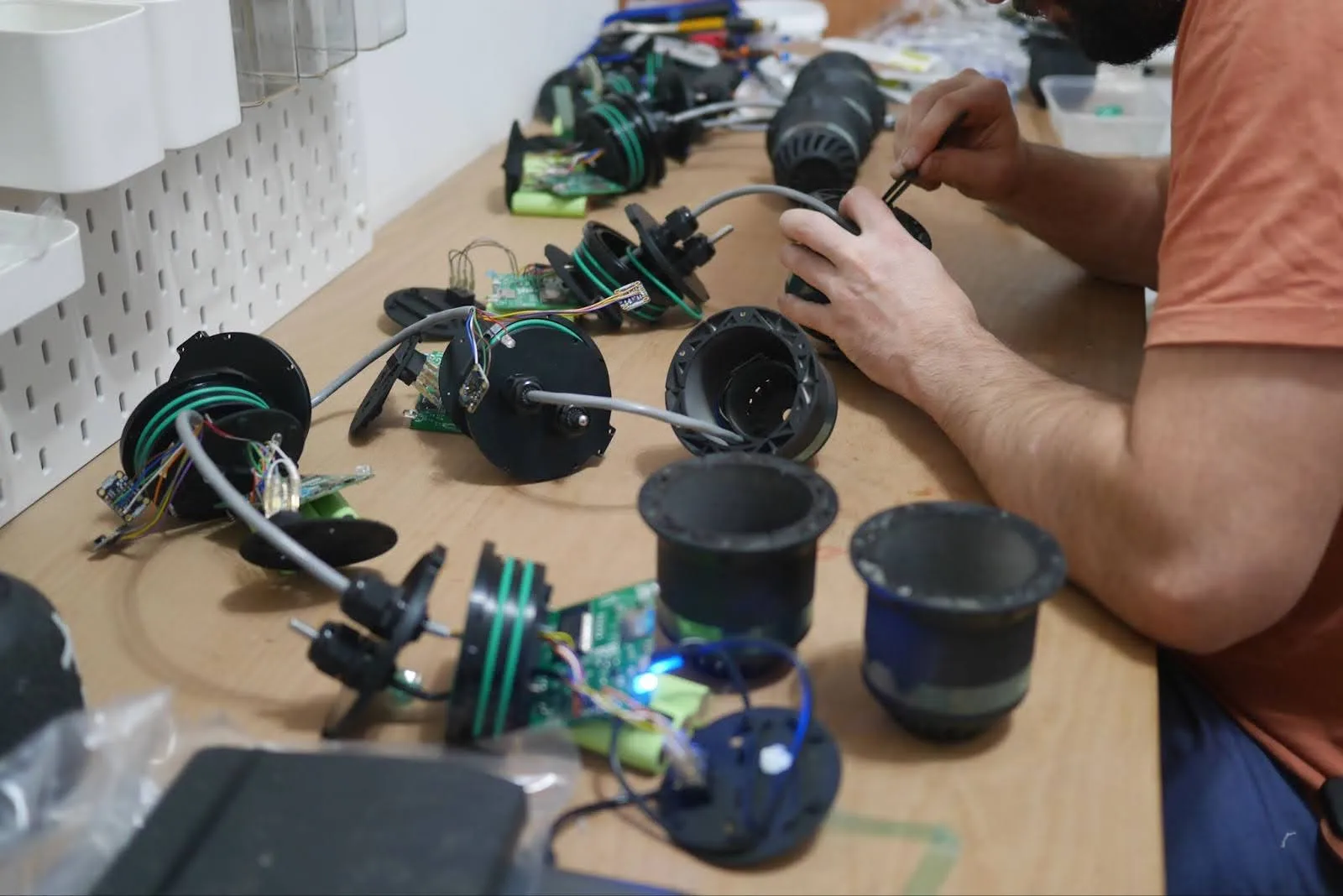 Prototypes of our GrowProbe being assembled